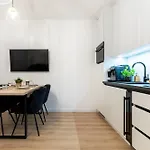 Sunset Resort, M3 גרצי'יבובו